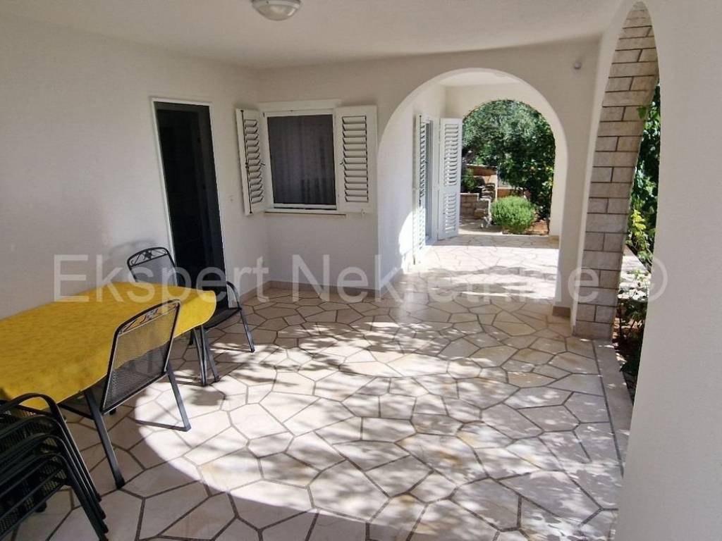 Samostojeća kuća, Prodaja, Okrug, Okrug Gornji