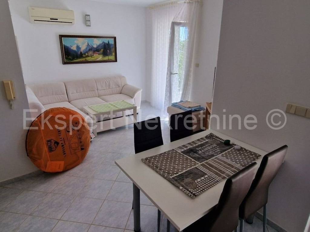 Samostojeća kuća, Prodaja, Okrug, Okrug Gornji