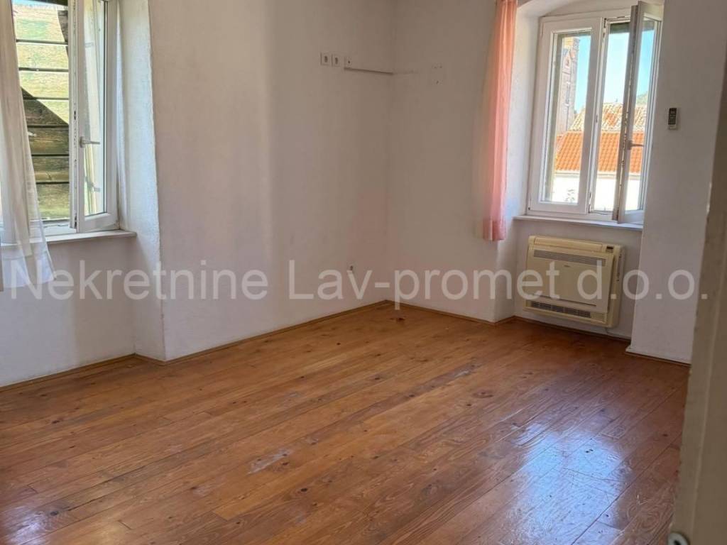 Stan u višeetažnoj kući, Prodaja, Split, Split