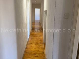 Stan u višeetažnoj kući, Prodaja, Split, Split