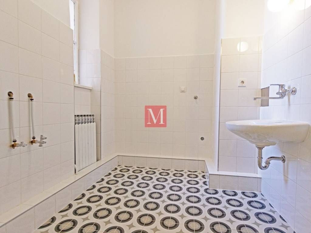 Ured, Najam, Zagreb, Donji Grad