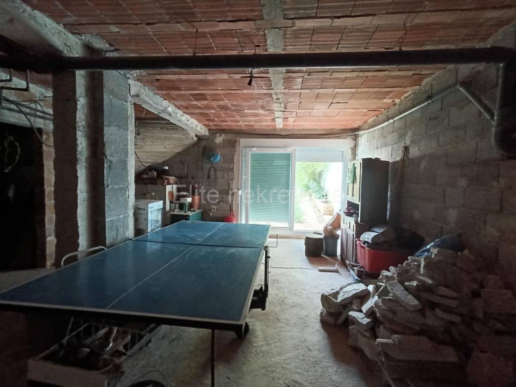 Dvojna kuća, Prodaja, Pula, Pula