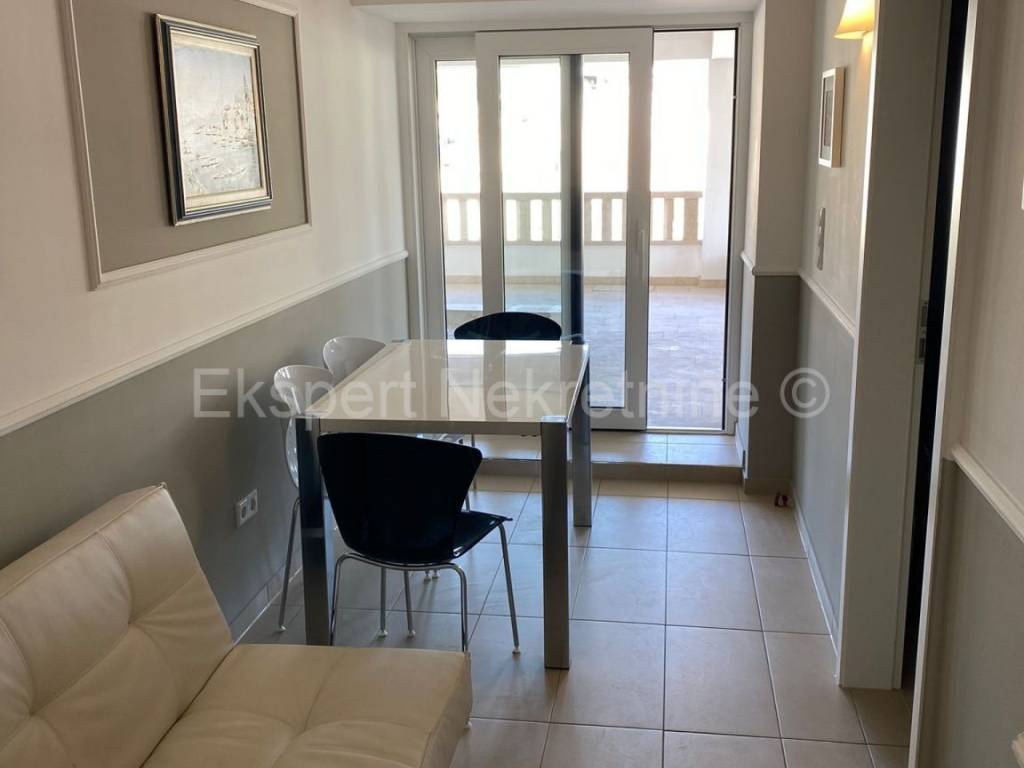 Stan u zgradi, Najam, Trogir - Okolica, Plano