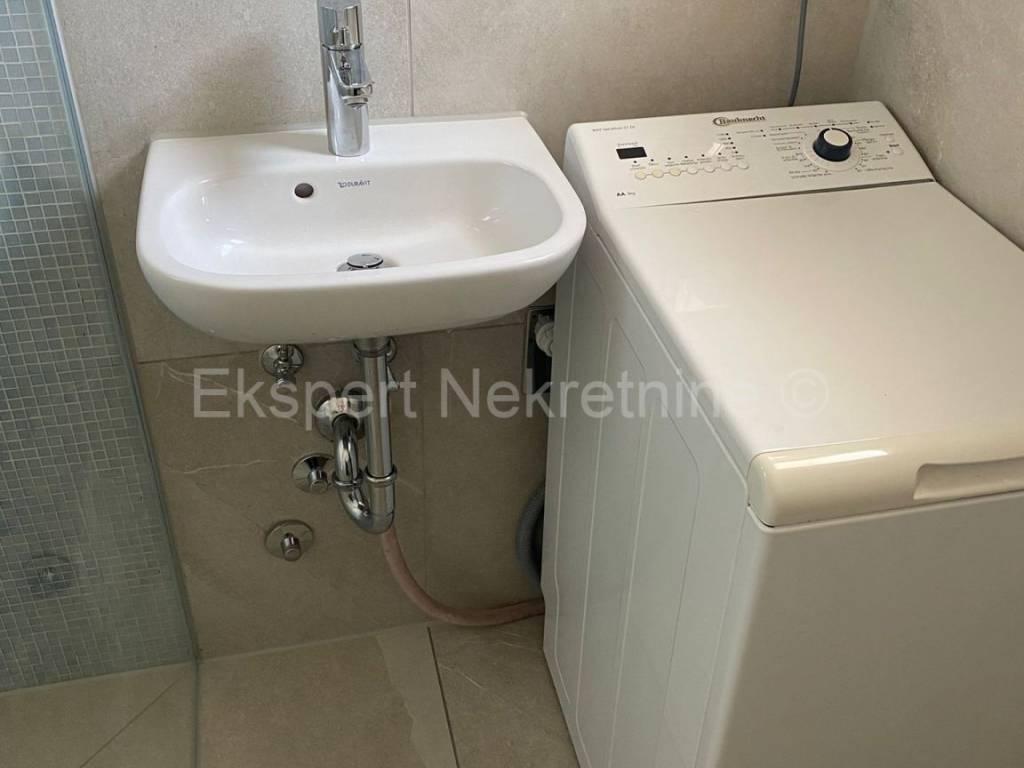 Stan u zgradi, Najam, Trogir - Okolica, Plano