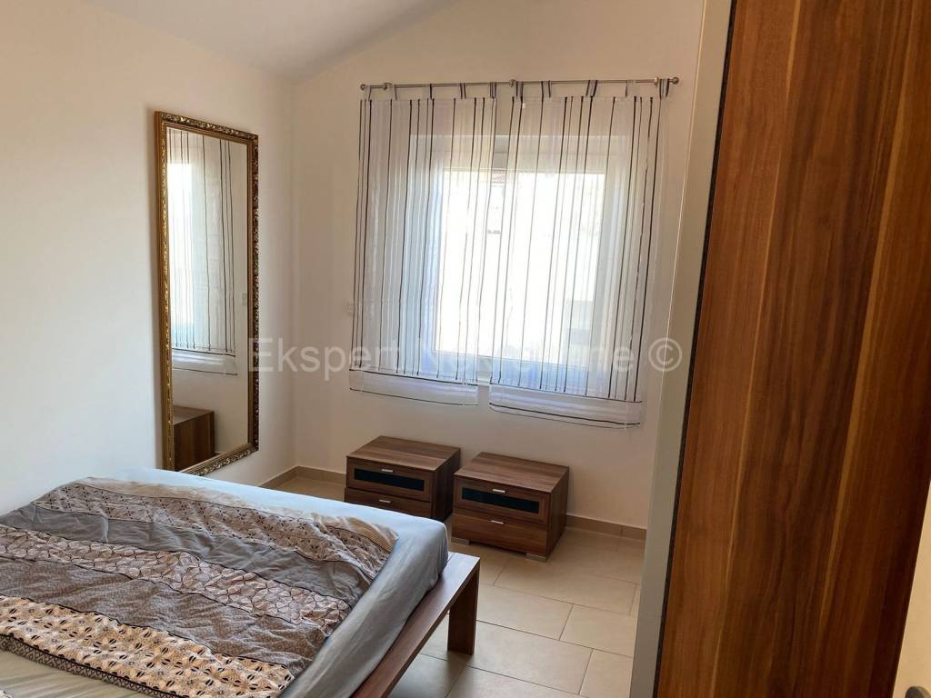 Stan u zgradi, Najam, Trogir - Okolica, Plano