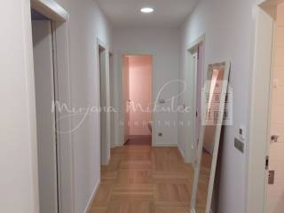 Stan u zgradi, Najam, Zagreb, Gornji Grad - Medveščak