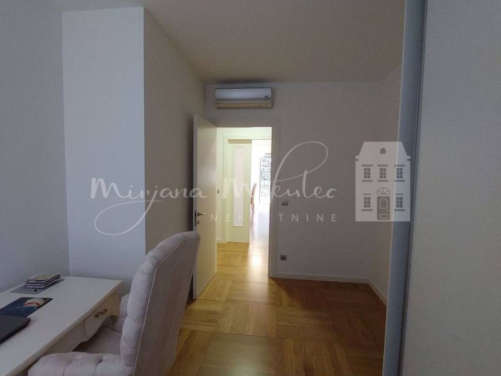 Stan u zgradi, Najam, Zagreb, Gornji Grad - Medveščak