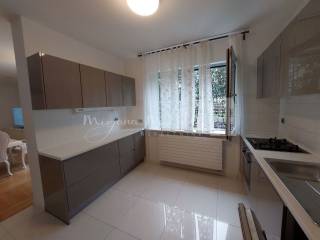 Stan u zgradi, Najam, Zagreb, Gornji Grad - Medveščak