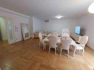 Stan u zgradi, Najam, Zagreb, Gornji Grad - Medveščak