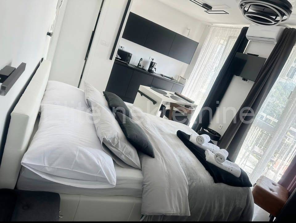 Stan u zgradi, Najam, Rijeka, Sjever