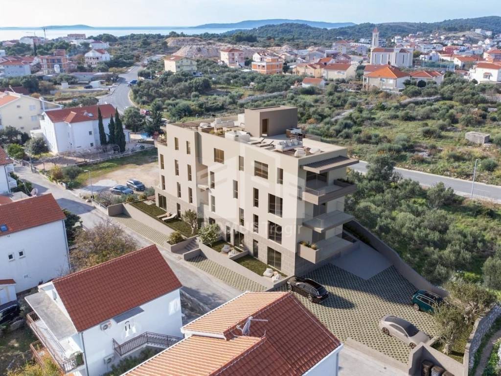 Stan u novogradnji, Prodaja, Okrug, Okrug Gornji