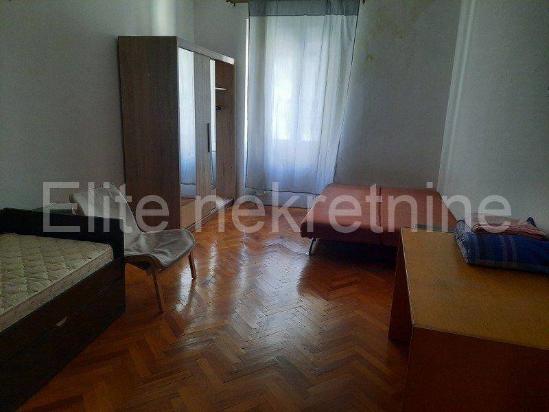 Stan u zgradi, Najam, Rijeka, Centar