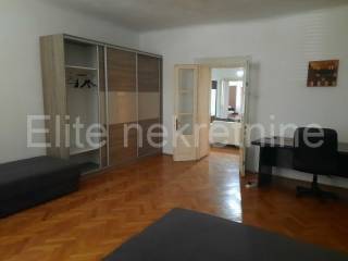 Stan u zgradi, Najam, Rijeka, Centar