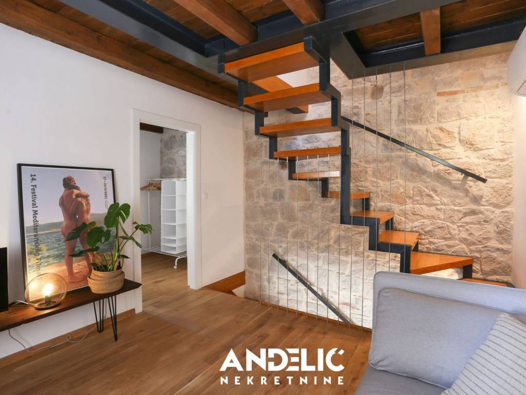 Kuća u nizu, Prodaja, Split, Split
