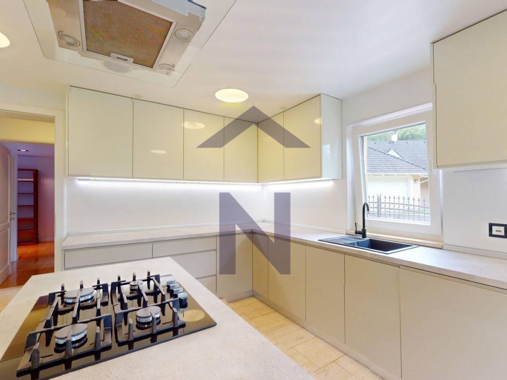 Vila, Prodaja, Zagreb, Maksimir