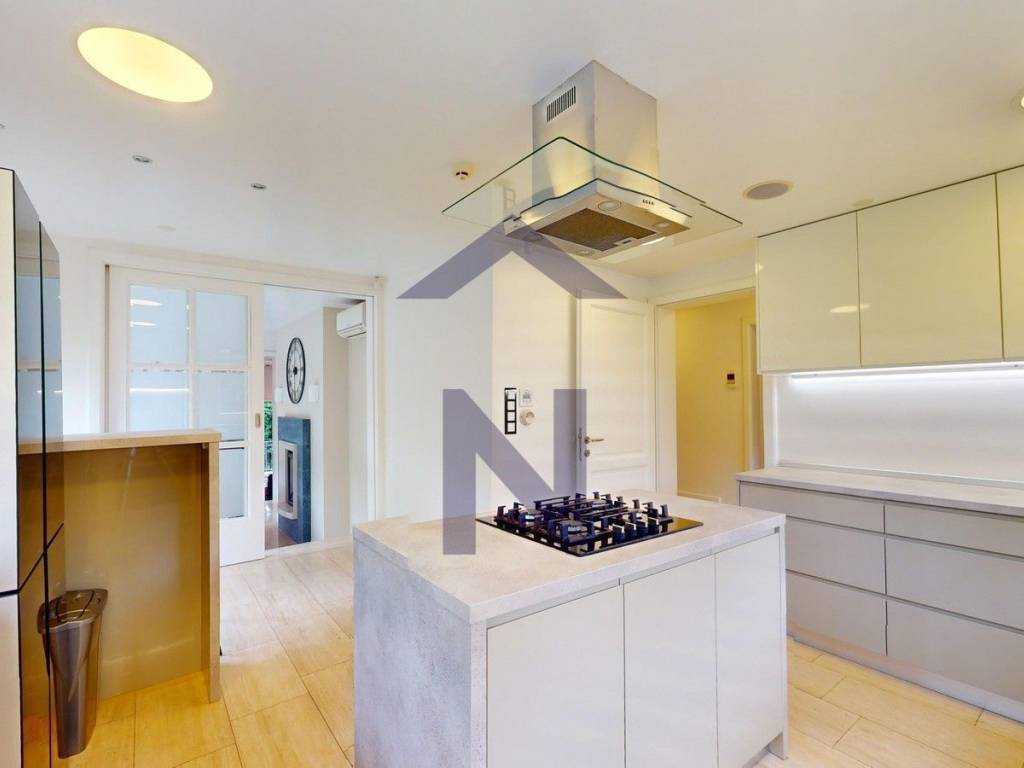 Vila, Prodaja, Zagreb, Maksimir