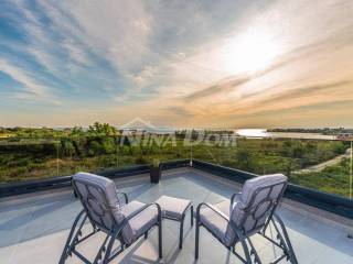 Vila, prodaja, Privlaka