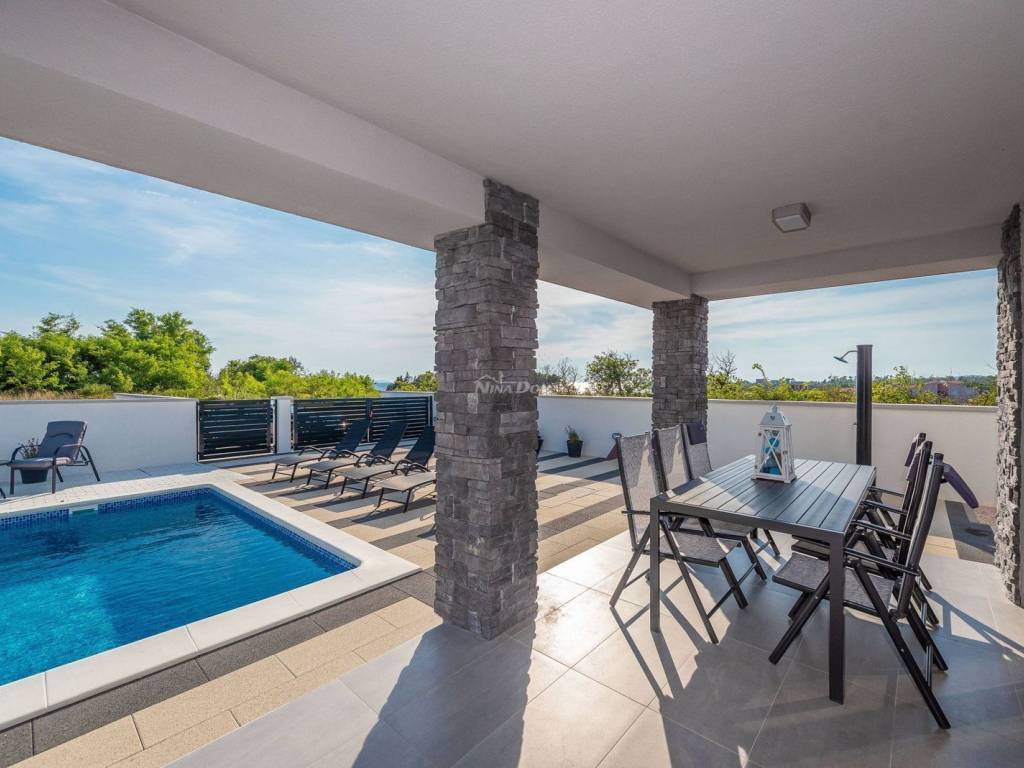 Vila, prodaja, Privlaka