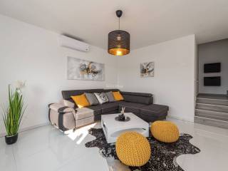 Vila, prodaja, Privlaka