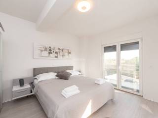 Vila, prodaja, Privlaka