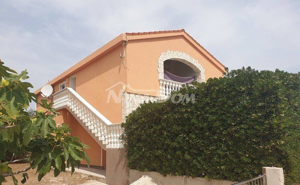 Kuća na moru, Prodaja, Vir, Vir