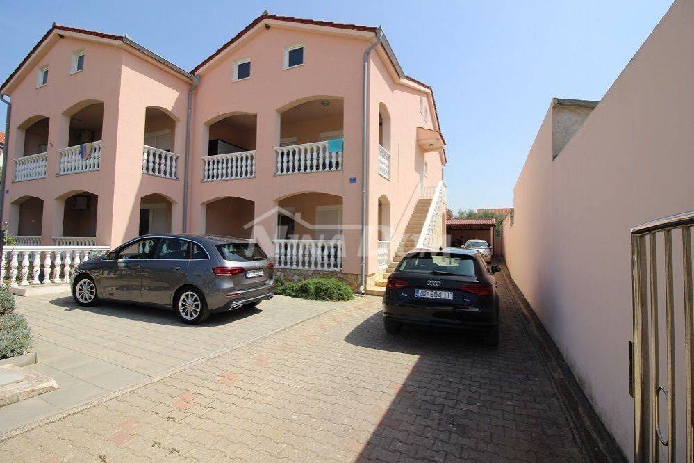 Dvojna kuća, Prodaja, Vrsi, Vrsi