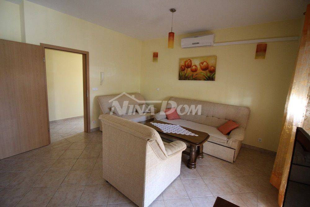 Dvojna kuća, Prodaja, Vrsi, Vrsi