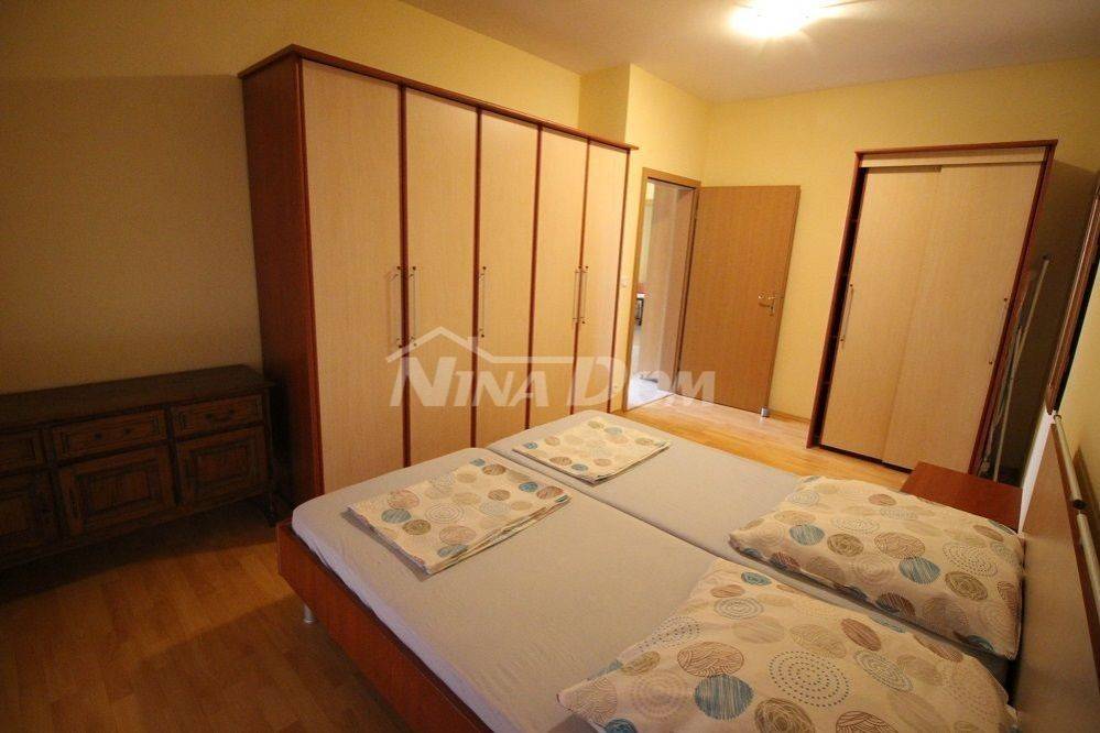 Dvojna kuća, Prodaja, Vrsi, Vrsi