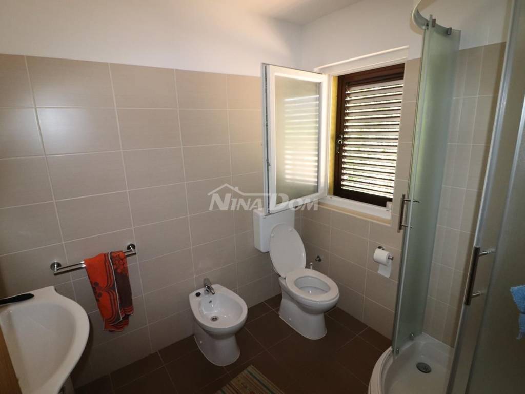 Dvojna kuća, Prodaja, Privlaka, Privlaka