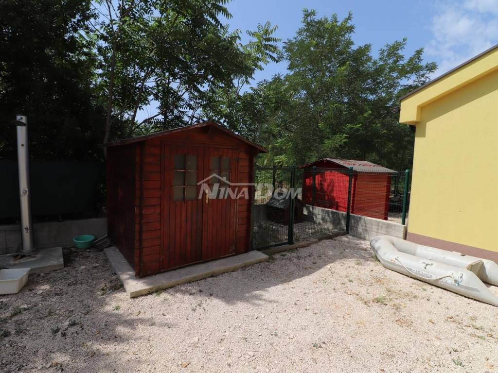 Dvojna kuća, Prodaja, Privlaka, Privlaka