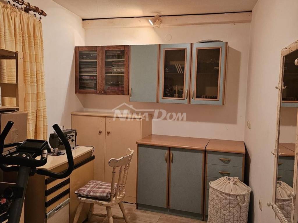 Kuća u nizu, Prodaja, Kali, Kali