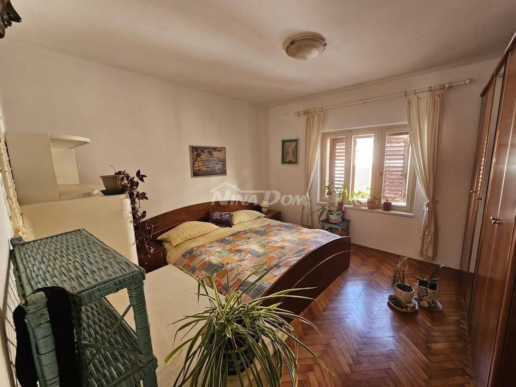 Kuća u nizu, Prodaja, Kali, Kali