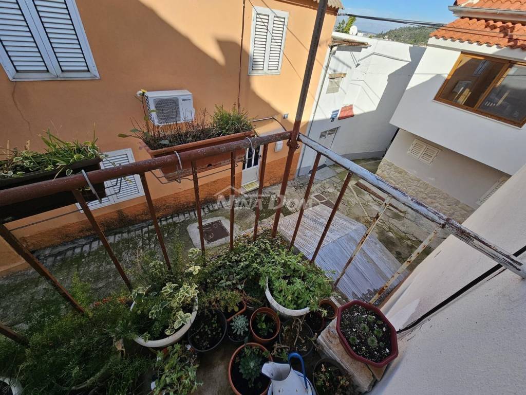 Kuća u nizu, Prodaja, Kali, Kali