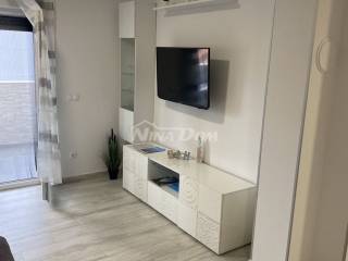 Apartman na moru, Prodaja, Vir, Vir