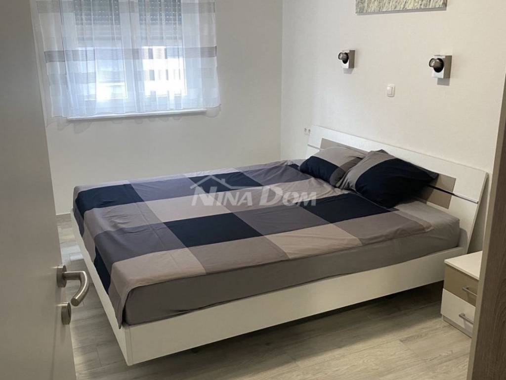 Apartman na moru, Prodaja, Vir, Vir
