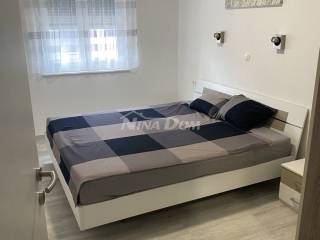 Apartman na moru, Prodaja, Vir, Vir