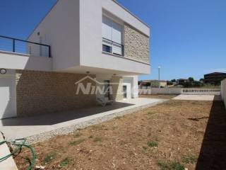 Vila, Prodaja, Vir, Vir