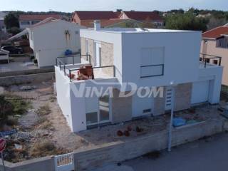 Vila, Prodaja, Vir, Vir