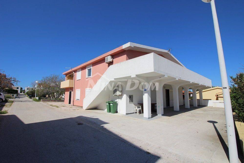 Apartmanska kuća, Prodaja, Vir, Vir