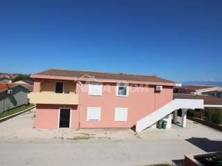 Apartmanska kuća, Prodaja, Vir, Vir