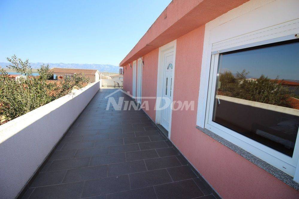 Apartmanska kuća, Prodaja, Vir, Vir