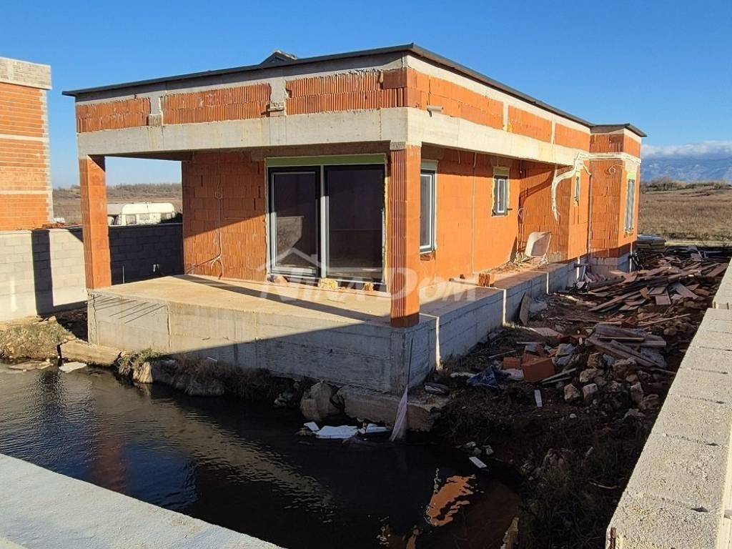 Kuća u izgradnji, Prodaja, Privlaka, Privlaka