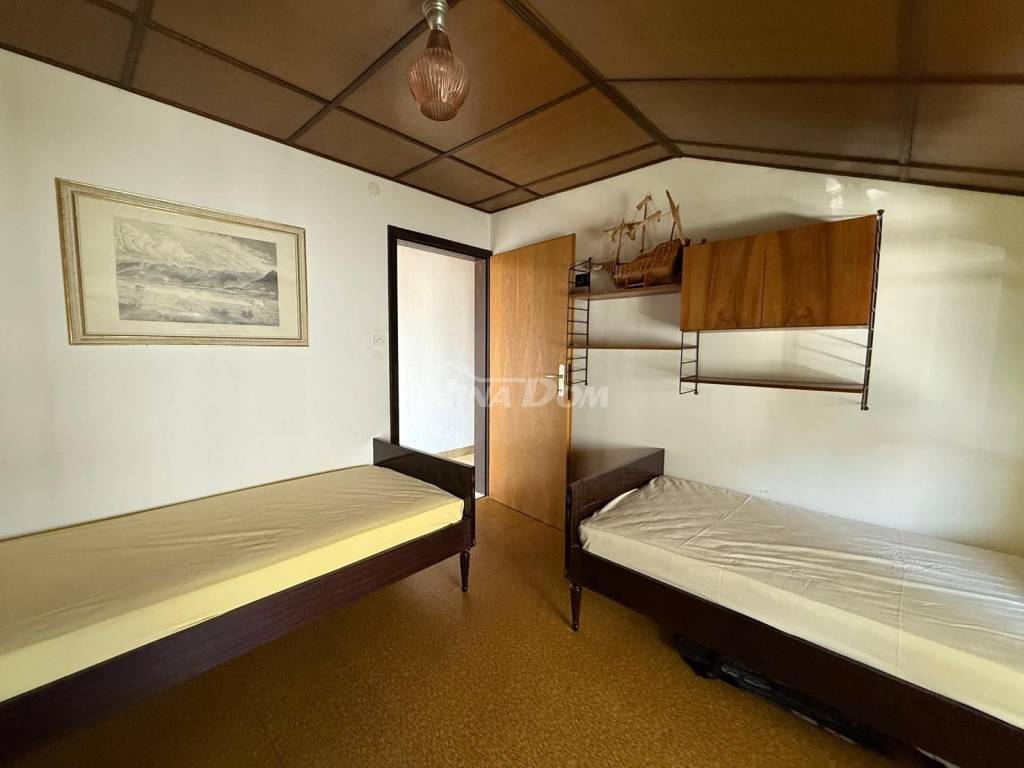 Dvojna kuća, Prodaja, Privlaka, Privlaka