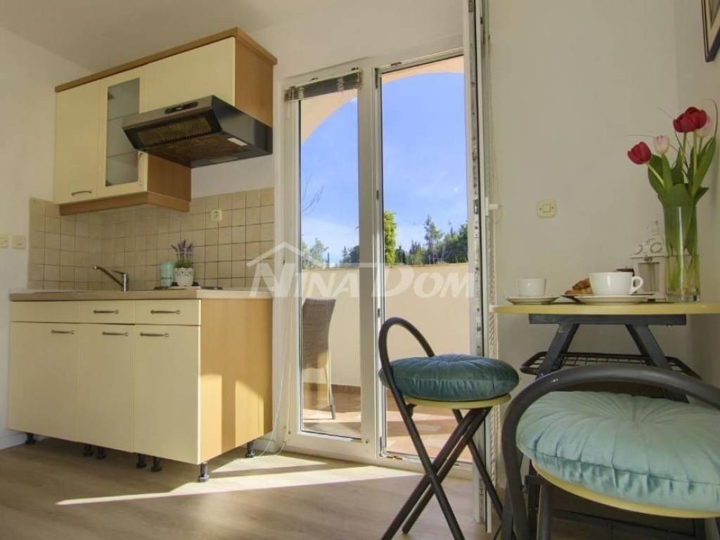 Apartmanska kuća, Prodaja, Preko, Lukoran