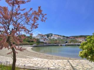 Apartmanska kuća, Prodaja, Preko, Lukoran