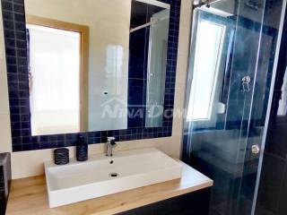 Vila, Prodaja, Privlaka, Privlaka