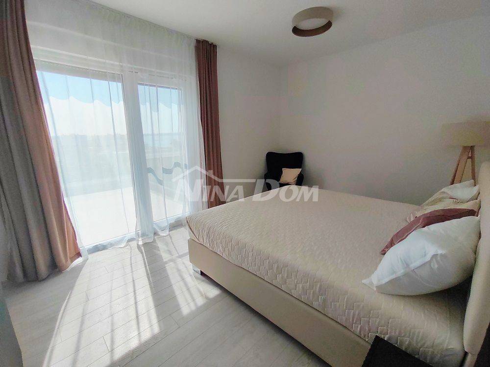 Vila, Prodaja, Privlaka, Privlaka