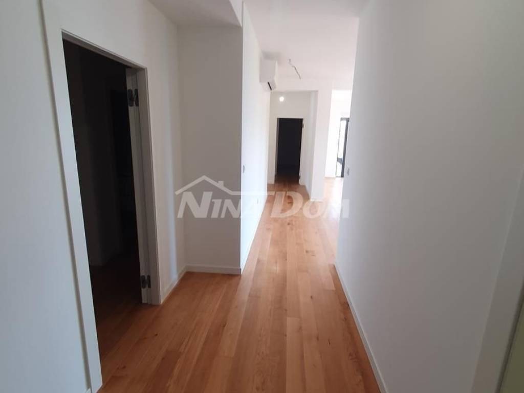 Apartman na moru, Prodaja, Privlaka, Privlaka