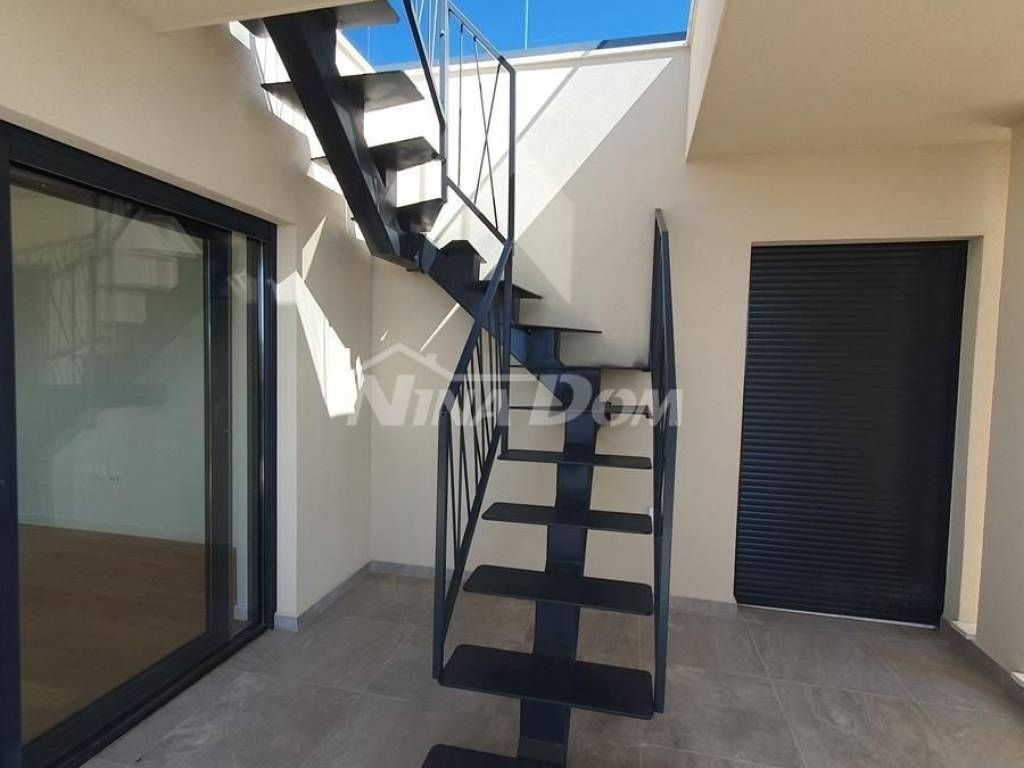 Apartman na moru, Prodaja, Privlaka, Privlaka