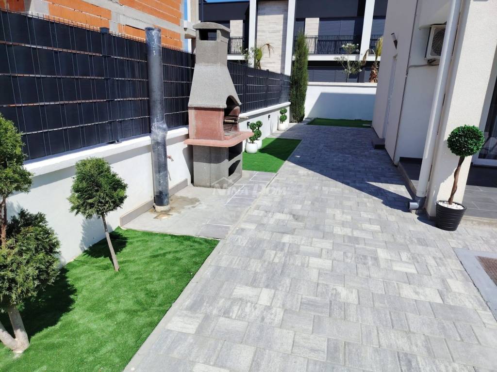 Obiteljska kuća, Prodaja, Privlaka, Privlaka